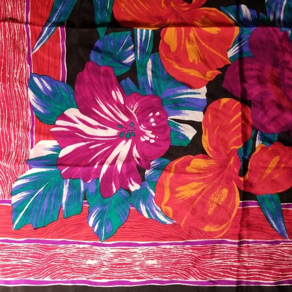 Scarf - Picture 2 of 2